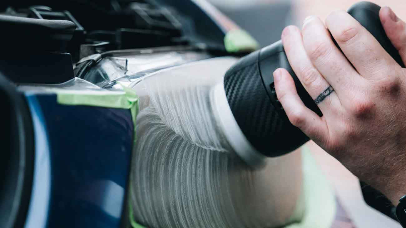 Γυάλισμα Φαναριών: Οδηγός Αποκατάστασης Θαμπών Φαναριών